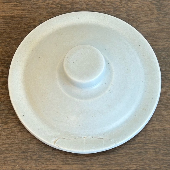 PFALTZGRAFF YORKTOWNE STONEWARE BEAN POT WITH HANDLE & LID #70 GRAY BLUE FLORAL - Picture 9 of 16